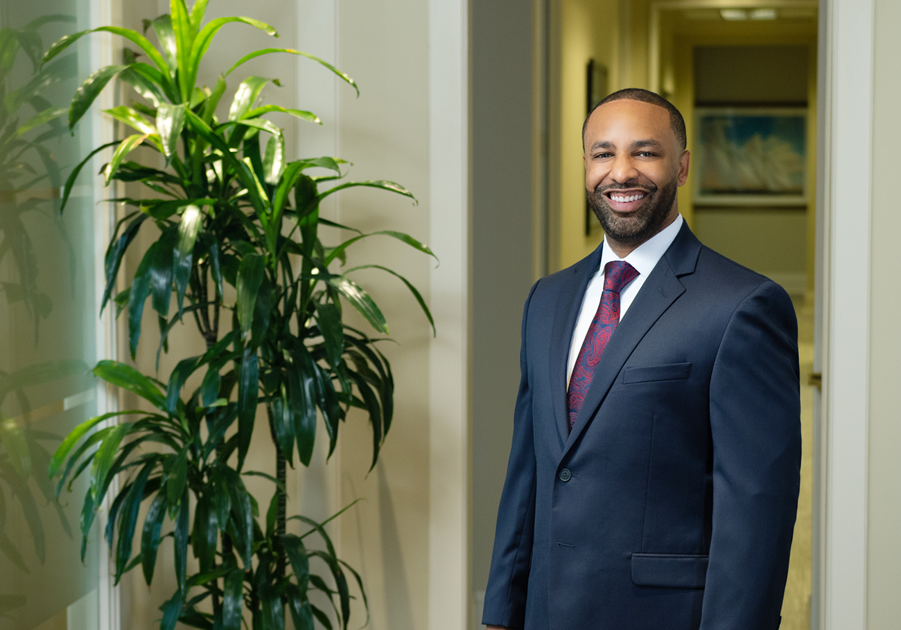 Andre Mahone | Litigation Attorney | Balch & Bingham | Large Headshot